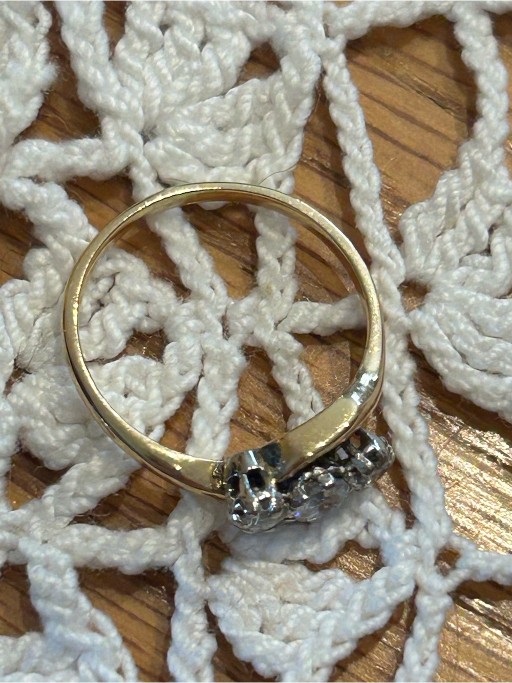 Antique 18k YG & platinum natural diamond trilogy ring approx .58tcw size 6 - Picture 4 of 5